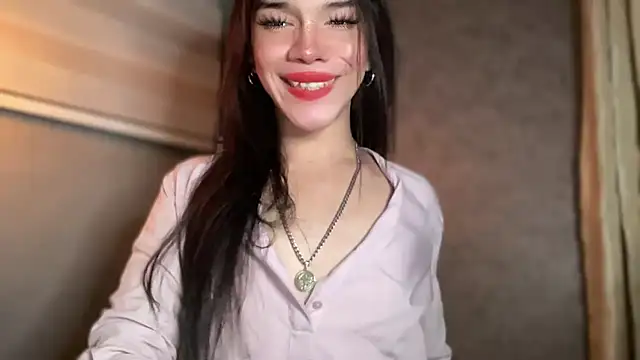 Misselliefayexxx online show from 04-23-26, 03:08