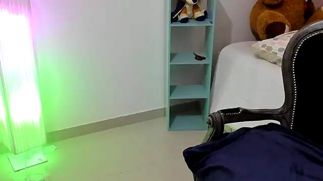 Snapshot of ADHARAMILLER__1111 chatting on 11-03-25, 12:02 ADHARAMILLER 1111 online show from 11-03-25, 12:02