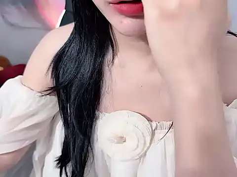 Snapshot of Bino119 chatting on 11-28-25, 11:35 Bino119 online show from 11-28-25, 11:35