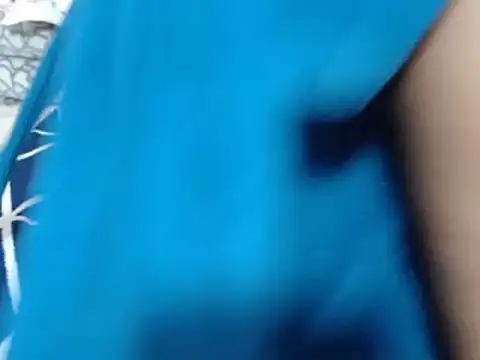 Snapshot of Sexsexyx chatting on 02-14-25, 06:02 Sexsexyx online show from 02-14-25, 06:02