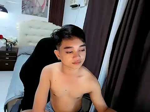 sexysam14 online show from 10-27-25, 03:21