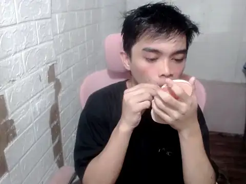 Snapshot of sexysam14 chatting on 05-27-26, 12:24 sexysam14 online show from 05-27-26, 12:24