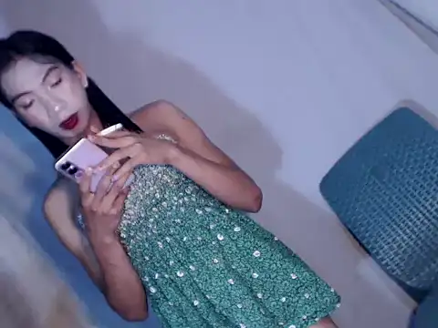 xyourdreamtrans online show from 12-21-25, 09:16