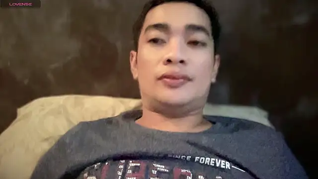 Snapshot of popmycherryxxx chatting on 12-18-25, 05:02 popmycherryxxx online show from 12-18-25, 05:02