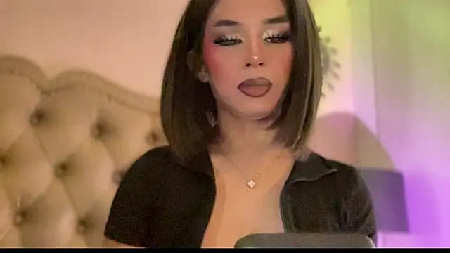 solana imani online show from 04-25-26, 01:25