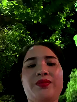 Snapshot of Okleotina chatting on 09-16-25, 02:40 Okleotina online show from 09-16-25, 02:40