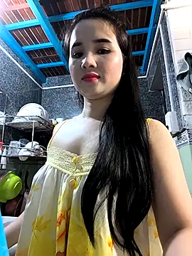 Snapshot of Okleotina chatting on 10-29-25, 04:26 Okleotina online show from 10-29-25, 04:26