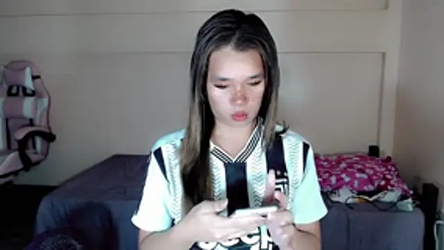 Snapshot of sassy_alex chatting on 11-07-25, 08:42 sassy alex online show from 11-07-25, 08:42