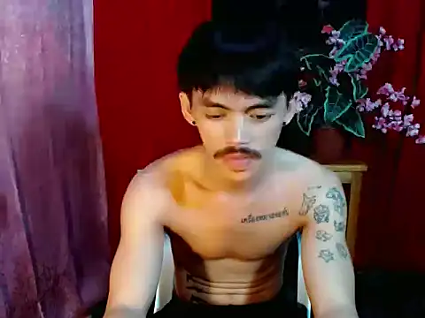 Snapshot of urhunky_boy chatting on 07-16-26, 02:56 urhunky boy online show from 07-16-26, 02:56
