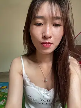 Snapshot of oneyou_400 chatting on 06-20-26, 02:36 oneyou 400 online show from 06-20-26, 02:36