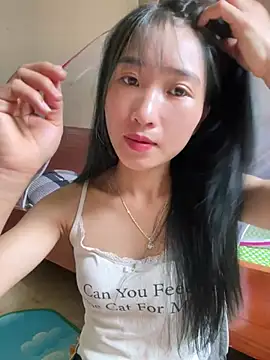 Snapshot of oneyou_400 chatting on 07-18-26, 01:54 oneyou 400 online show from 07-18-26, 01:54