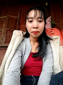 Snapshot of emaame68 chatting on 10-08-25, 01:25 emaame68 online show from 10-08-25, 01:25