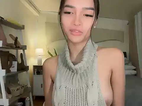  agatha143  online show from 03-10-26, 04:06