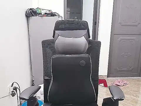 Shulee21 online show from 10-06-25, 02:31