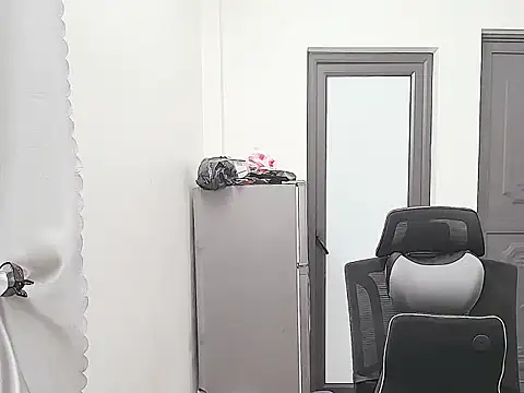 Shulee21 online show from 10-07-25, 02:09