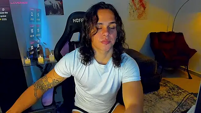 Maximiliano scoott   online show from 01-10-26, 07:37