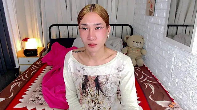 TRANSGODDESSA online show from 02-18-26, 02:29