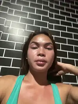 lucyheart777 online show from 12-17-25, 03:51