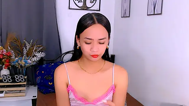 Zialustts online show from 02-15-26, 06:43