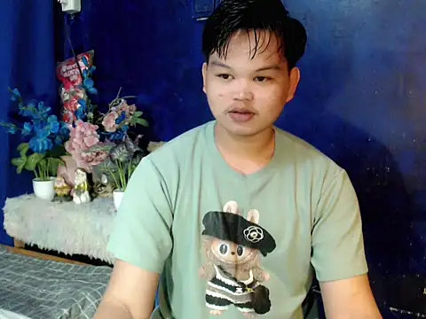 Reynelcock online show from 02-24-26, 04:27