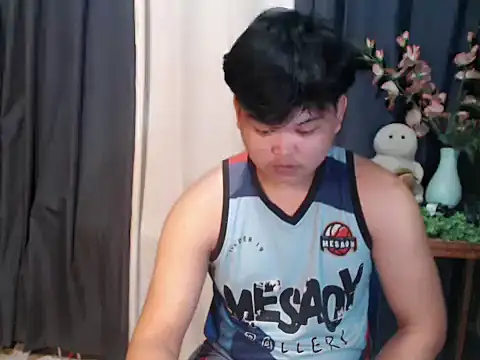 Reynelcock online show from 04-05-26, 08:55