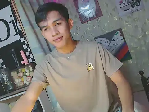 Snapshot of urhot_chany chatting on 03-17-26, 01:43 urhot chany online show from 03-17-26, 01:43