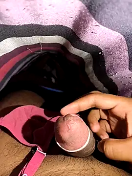 nitin01raj01nk online show from 10-01-25, 08:26