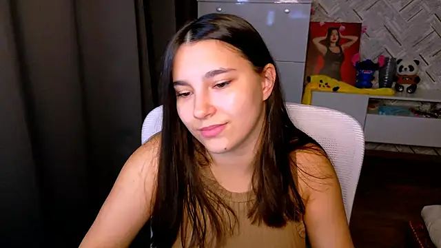 Snapshot of Arianna_Grend chatting on 09-08-25, 03:33 Arianna Grend online show from 09-08-25, 03:33