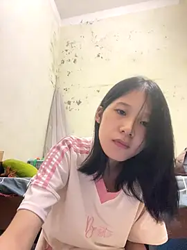 meomeo2k6 online show from 10-03-25, 02:36