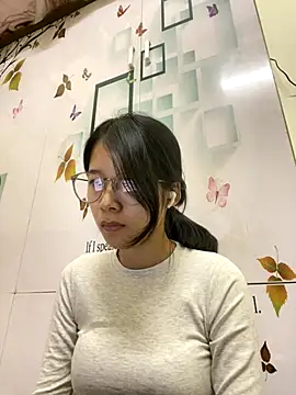 meomeo2k6 online show from 11-02-25, 05:32