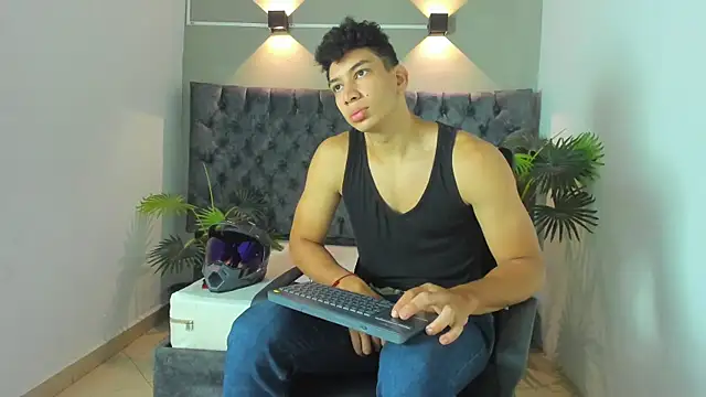 ALAN REDINGER online show from 09-16-25, 01:12