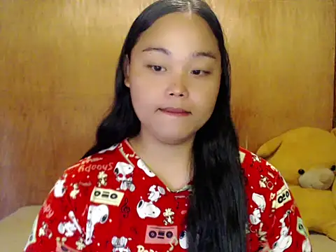  Lylia online show from 10-19-25, 08:48