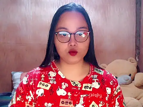  Lylia online show from 03-22-26, 08:45