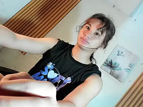 Ts morena online show from 10-29-25, 04:09