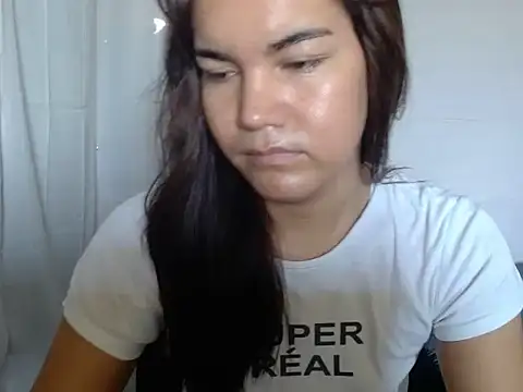 Enchantress Magdalena online show from 04-27-26, 03:59