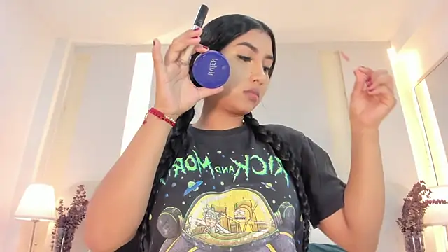 SalomeeBell online show from 09-11-25, 08:42