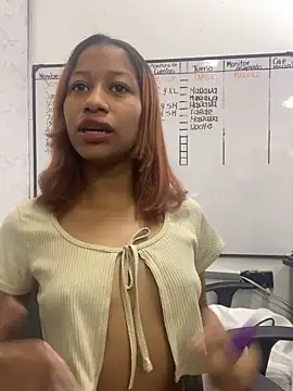 Snapshot of LorenBeiker- chatting on 10-04-25, 12:14 LorenBeiker- online show from 10-04-25, 12:14