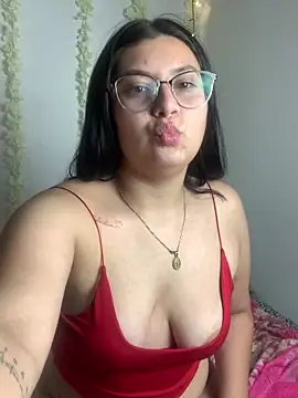 Velma star online show from 12-18-25, 11:27