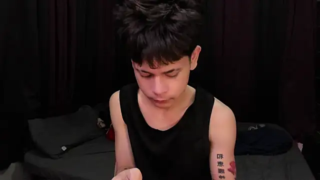 hotfreshdior online show from 02-02-26, 05:00