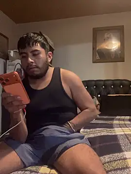 Snapshot of edddy23 chatting on 02-15-26, 01:57 edddy23 online show from 02-15-26, 01:57