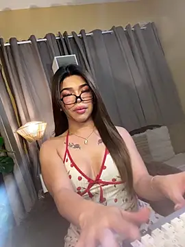 Nyxie luxx online show from 04-30-26, 02:56