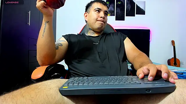 thiago  cp01 online show from 06-20-26, 03:53