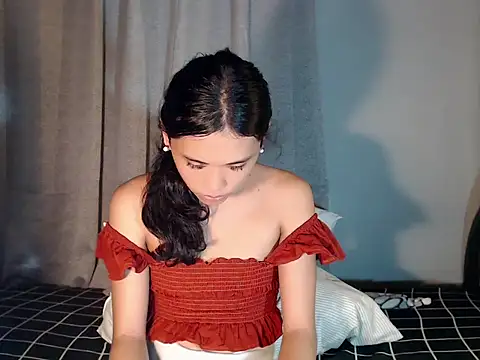 Snapshot of urcurlydiva chatting on 01-07-26, 05:21 urcurlydiva online show from 01-07-26, 05:21