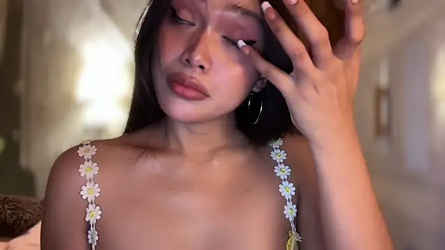 Yourbaby angelx online show from 04-05-26, 05:26