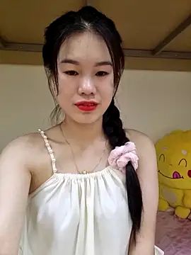 Snapshot of Baby-ladytits2025 chatting on 09-24-25, 03:37 Baby-ladytits2025 online show from 09-24-25, 03:37