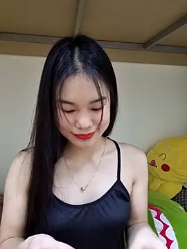 Snapshot of Baby-ladytits2025 chatting on 10-13-25, 04:07 Baby-ladytits2025 online show from 10-13-25, 04:07