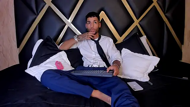 Thiagoferreti online show from 03-05-26, 03:35