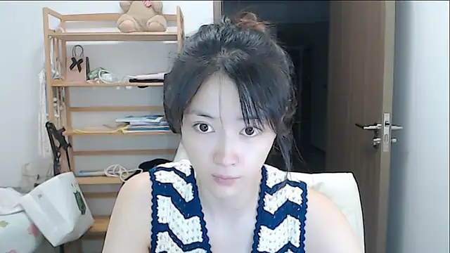 Mimi-cnbaby online show from 06-24-26, 12:48