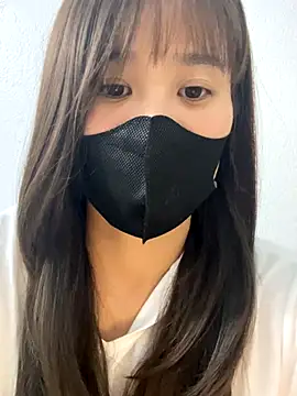 Snapshot of Lucy217 chatting on 10-26-25, 02:45 Lucy217 online show from 10-26-25, 02:45