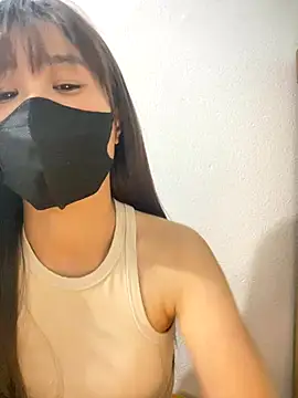 Snapshot of Lucy217 chatting on 10-27-25, 01:37 Lucy217 online show from 10-27-25, 01:37